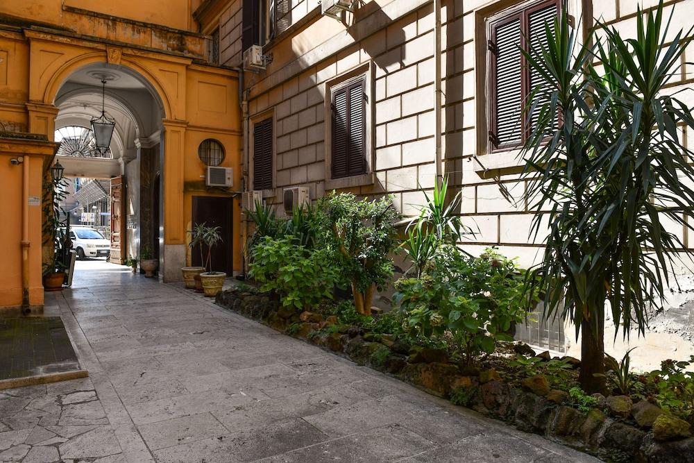 Готель Seven Kings Relais Рим Екстер'єр фото